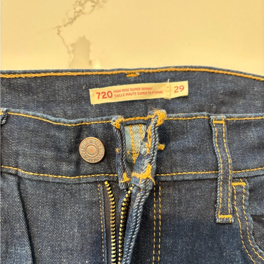 Levi's High Rise Super Skinny Jeans - Dark Blue
